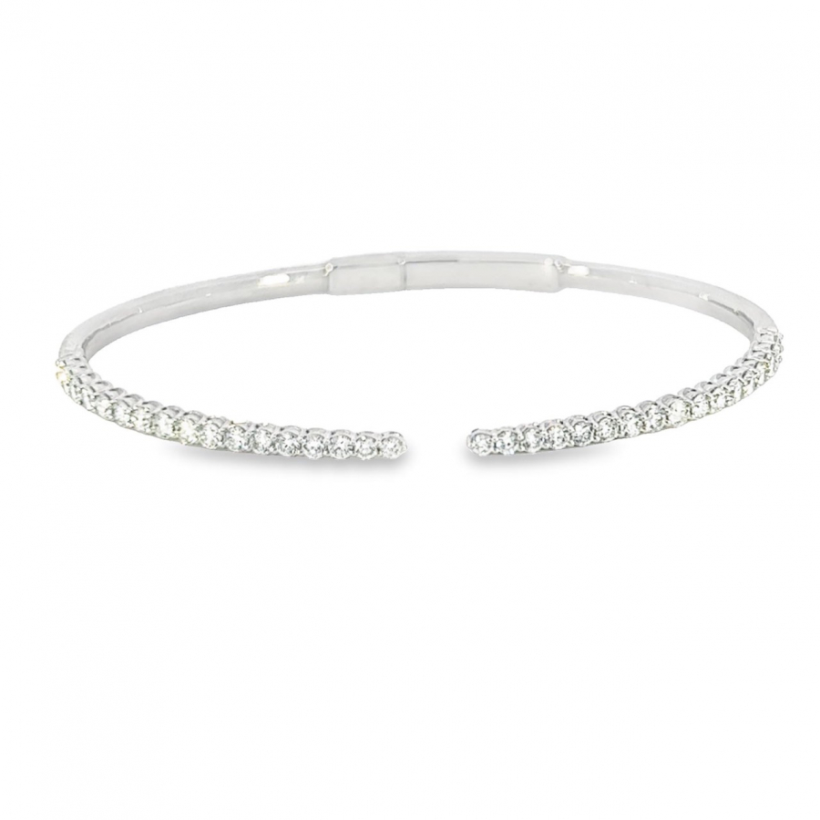 CHIC ECOFRIENDLY BANGLE MADE WITH SUSTAINABLE DIAMONDS AND WHITE GOLD - 9.77 NET WEIGHT AND 34.00 DIAMOND PCS 