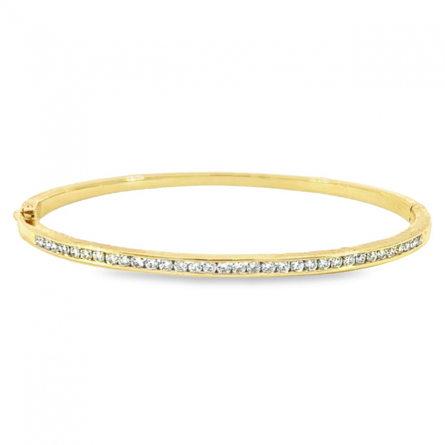 RADIANT ECO-FRIENDLY BANGLE WITH SUSTAINABLE DIAMONDS IN YELLOW GOLD SETTING - NET WEIGHT 13.02, 33 DIAMONDS, 0.98 CARAT