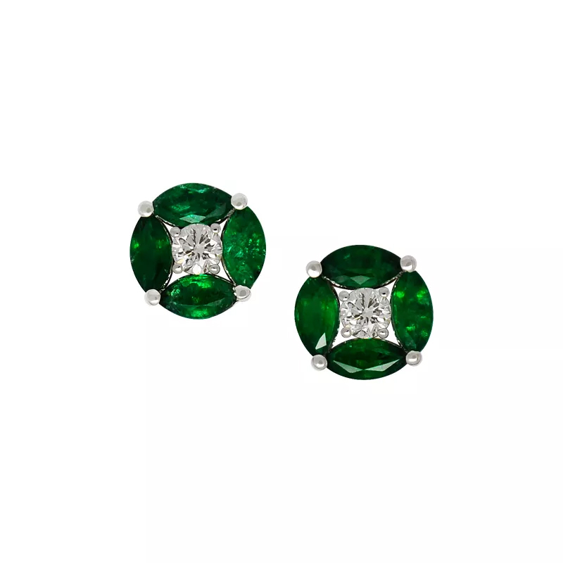 EMERALD EARRING WITH DIAMOND