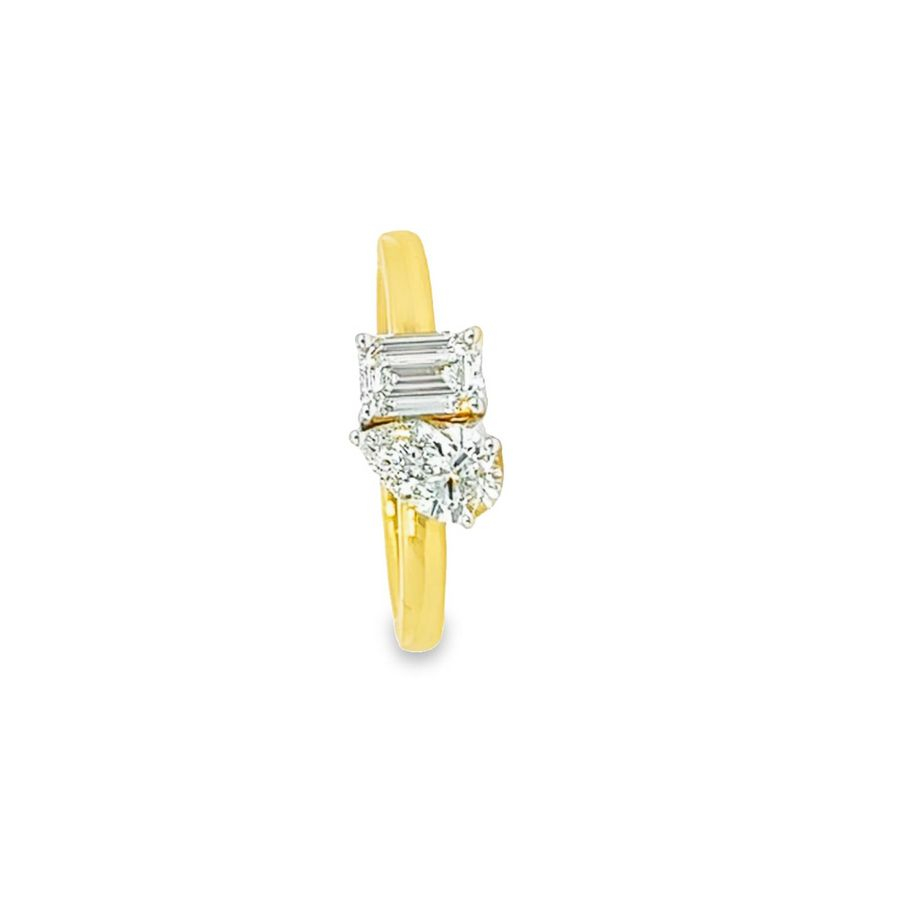 Timeless Yellow Gold Ring with Sustainable Round Diamonds - Net Weight 3.13 ct