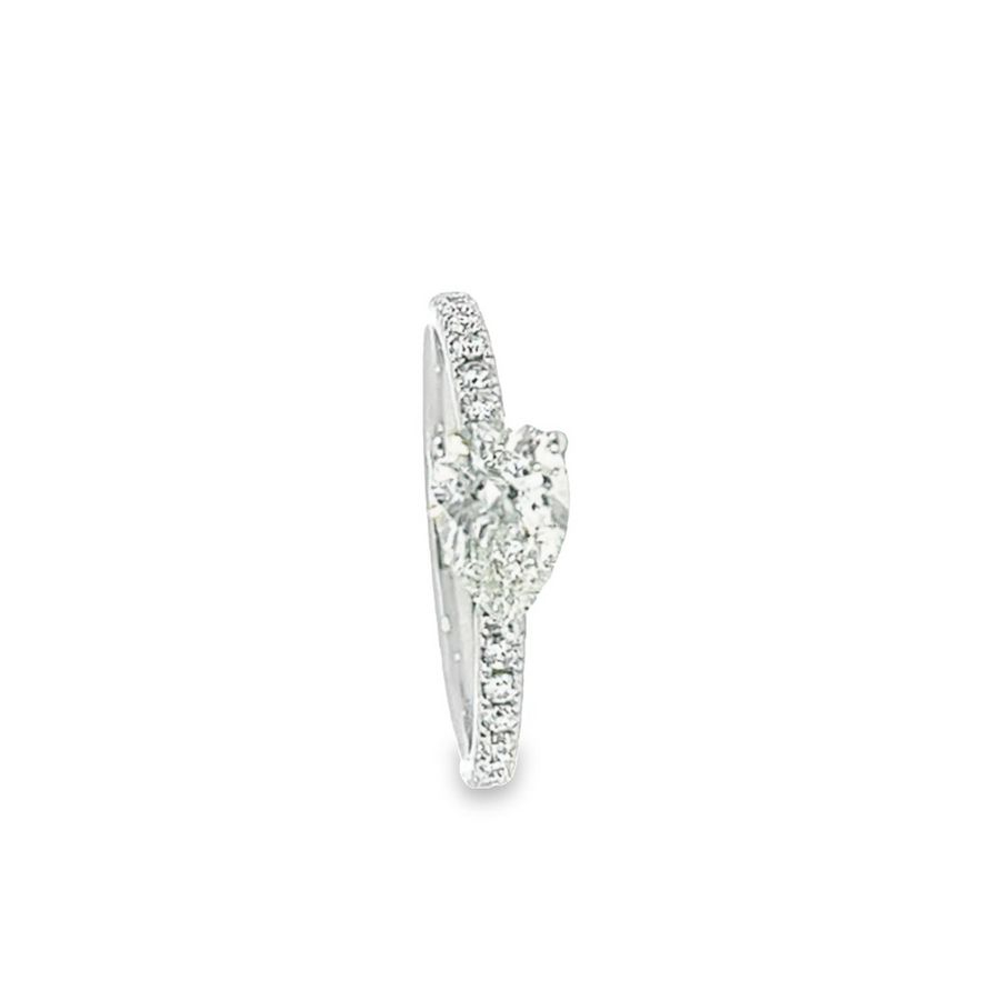 Exquisite White Gold Ring with Sustainable Round Diamonds - Net Weight 2.02 ct