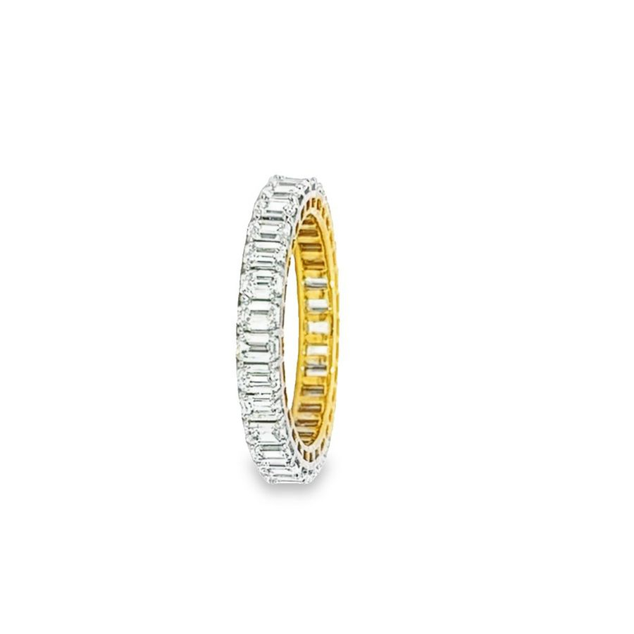 Exquisite Yellow Gold Tennis Ring with Sustainable Round Diamonds - Net Weight 2.06 ct