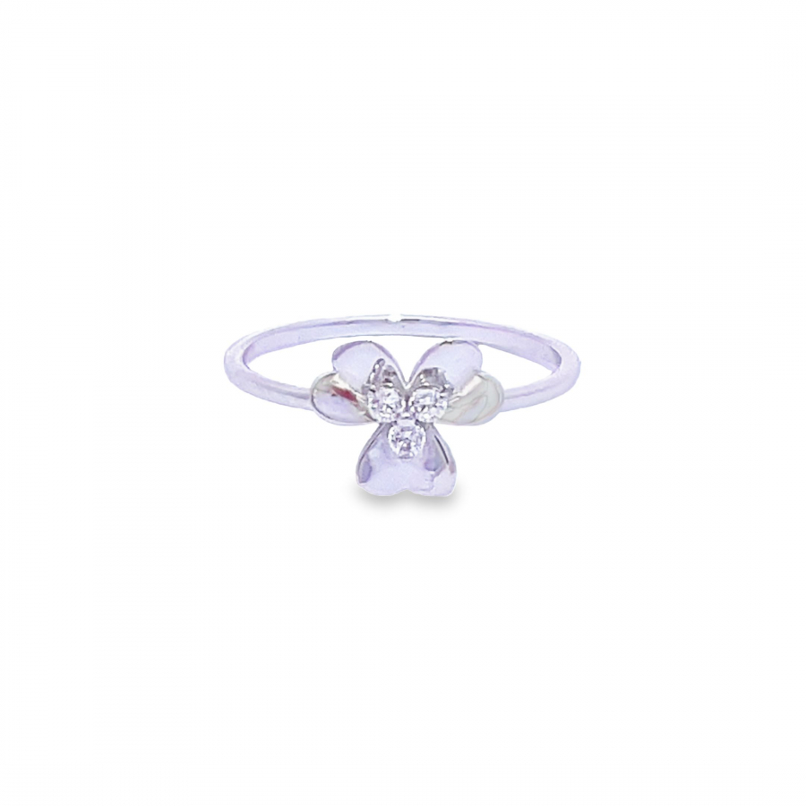18K WHITE GOLD HEART-SHAPED FLOWER RING WITH SHINY CRYSTALS 