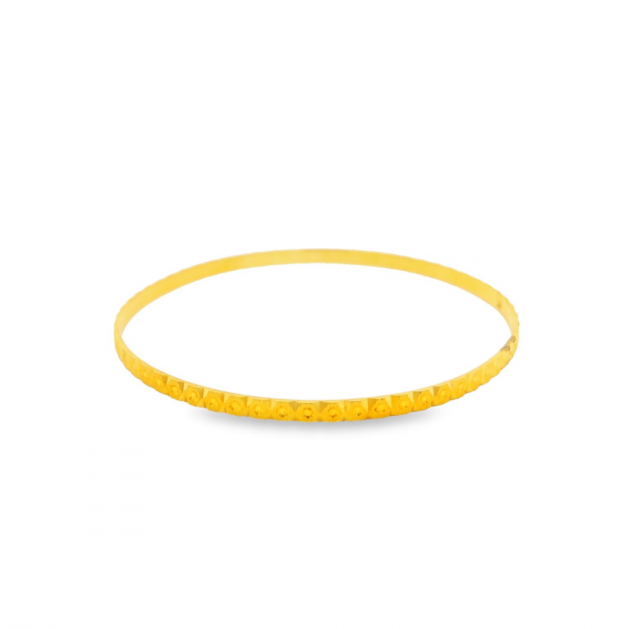 STUNNING 22K YELLOW GOLD BANGLE WITH SIMPLE DESIGN - PERFECT FOR ANY OCCASION